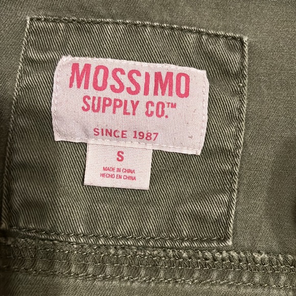 Army green jacket - Picture 2 of 4